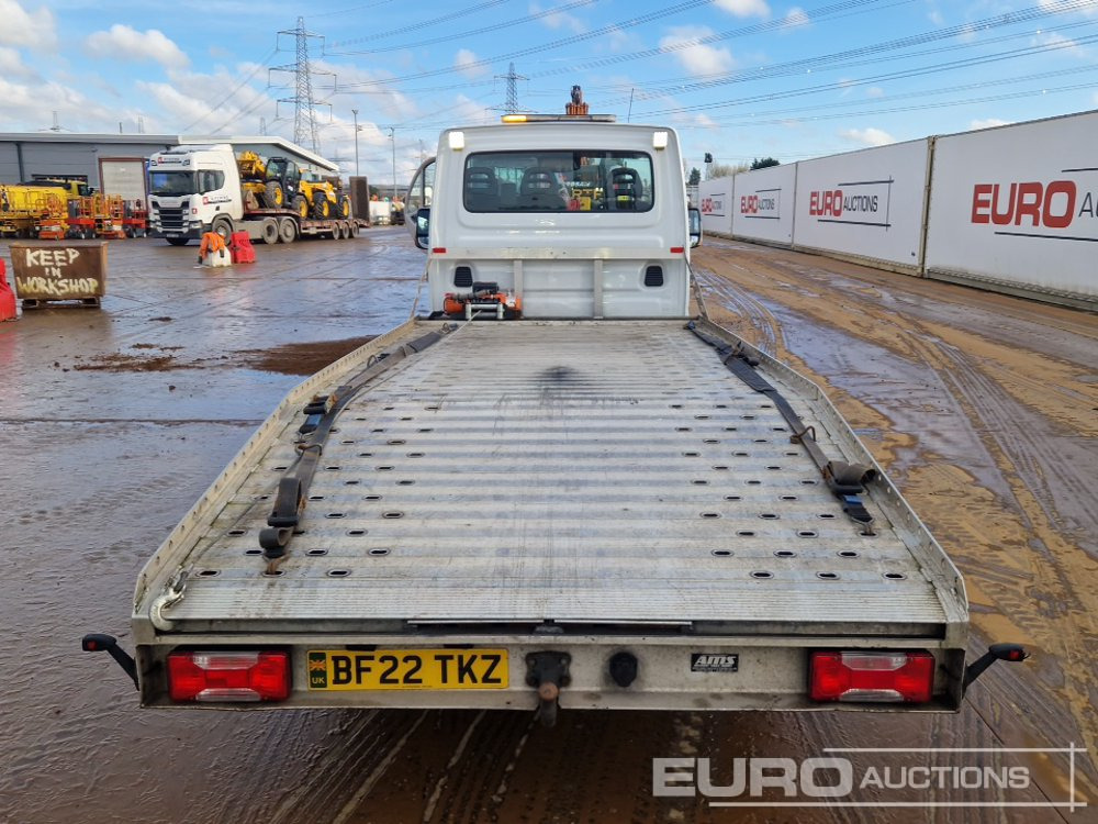 2022 Iveco Daily 35-180 - Open body delivery van: picture 4 2022 Iveco Daily 35-180 - Open body delivery van: picture 4