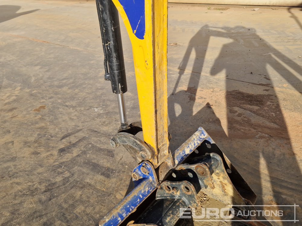 Mini excavator 2022 JCB 8008CT: picture 12