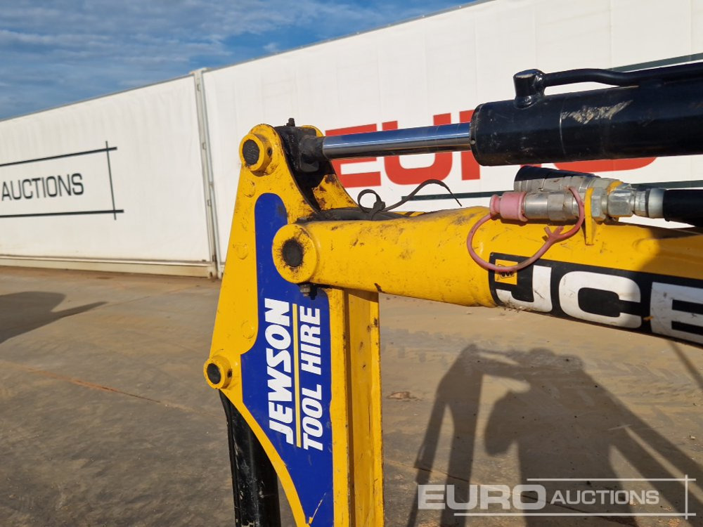 Mini excavator 2022 JCB 8008CT: picture 13