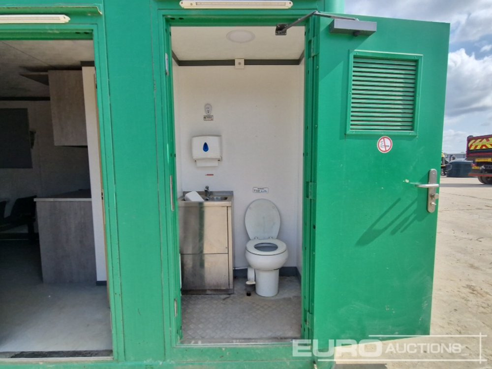 Shipping container 22' x 9' Welfare Unit, Stephill SSD6000VV2 6kVA Generator (Cannot Be Reconsigned): picture 20