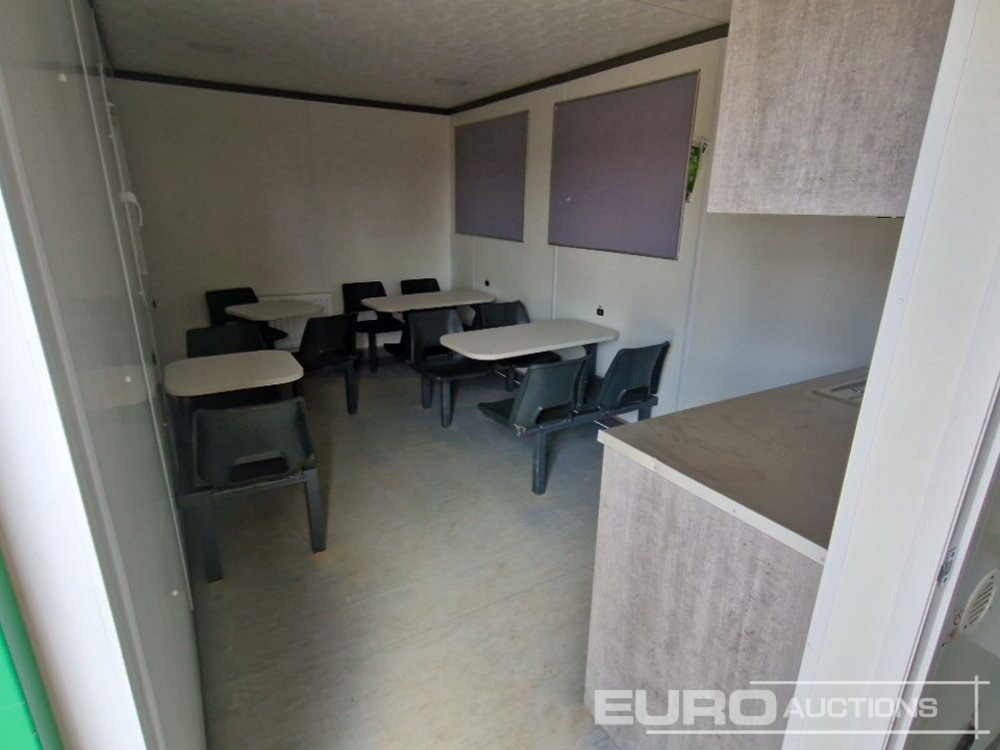 Shipping container 22' x 9' Welfare Unit, Stephill SSD6000VV2 6kVA Generator (Cannot Be Reconsigned): picture 11