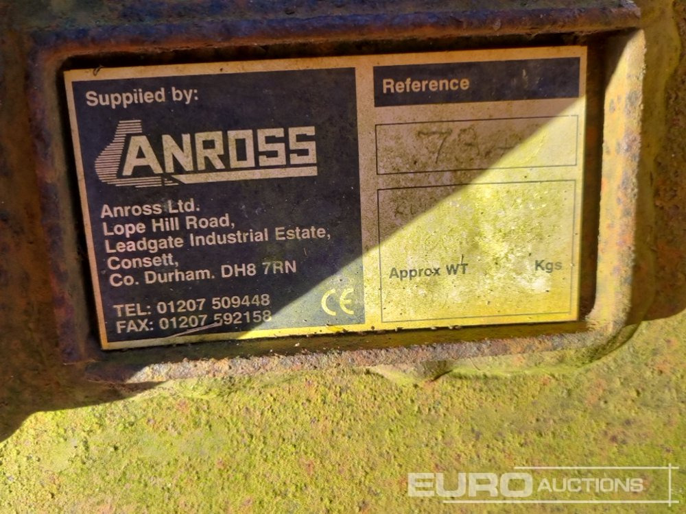 Bucket 24" Digging Bucket 30mm Pin to suit Mini Excavator: picture 13