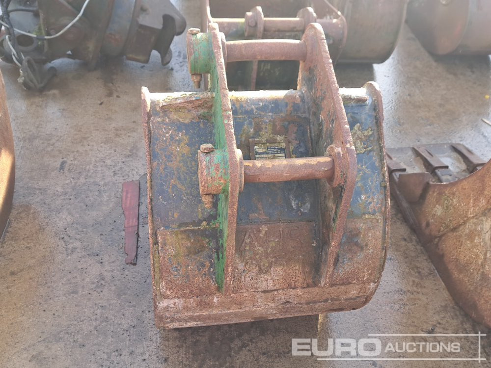 24" Strickland Digging Bucket 45mm Pin to suit 4-6 Ton Excavator - Bucket: picture 4 24" Strickland Digging Bucket 45mm Pin to suit 4-6 Ton Excavator - Bucket: picture 4