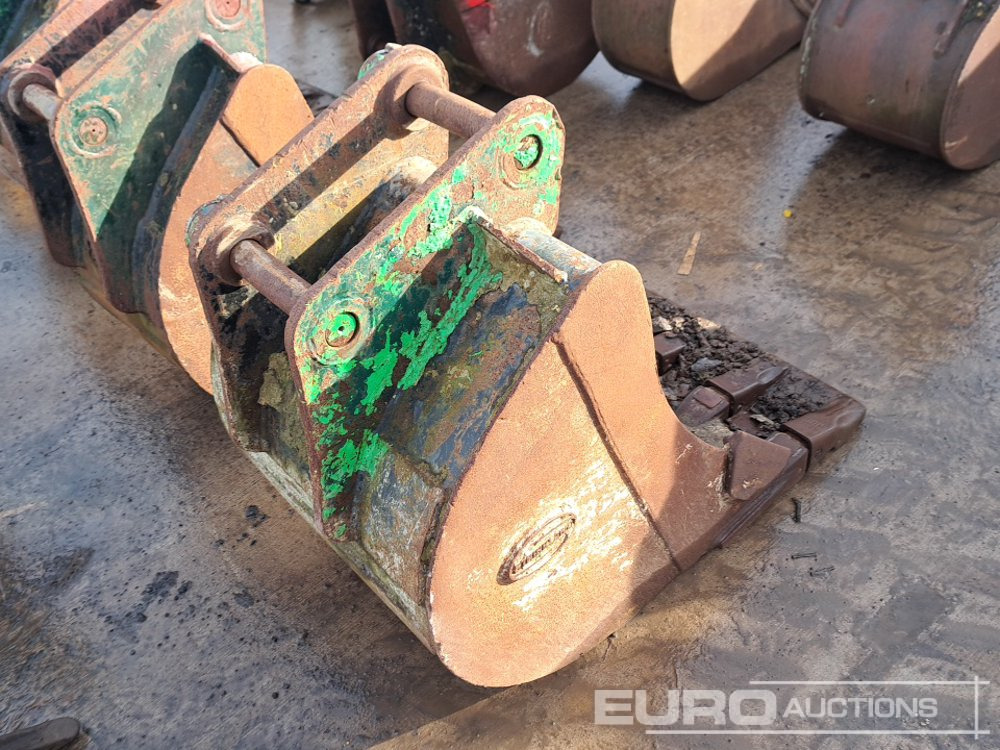 24" Strickland Digging Bucket 45mm Pin to suit 4-6 Ton Excavator - Bucket: picture 5 24" Strickland Digging Bucket 45mm Pin to suit 4-6 Ton Excavator - Bucket: picture 5