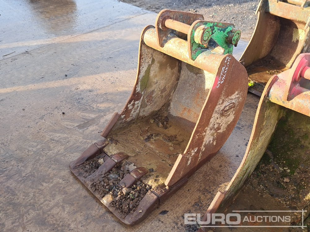 24" Strickland Digging Bucket 45mm Pin to suit 4-6 Ton Excavator - Bucket: picture 1 24" Strickland Digging Bucket 45mm Pin to suit 4-6 Ton Excavator - Bucket: picture 1