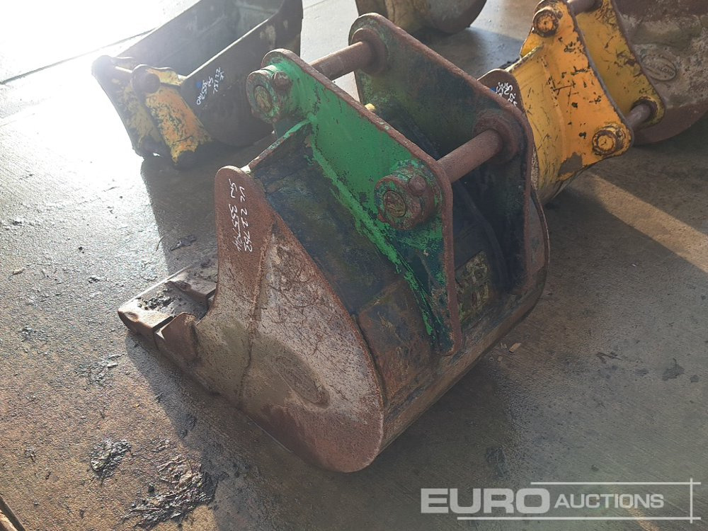 24" Strickland Digging Bucket 45mm Pin to suit 4-6 Ton Excavator - Bucket: picture 3 24" Strickland Digging Bucket 45mm Pin to suit 4-6 Ton Excavator - Bucket: picture 3