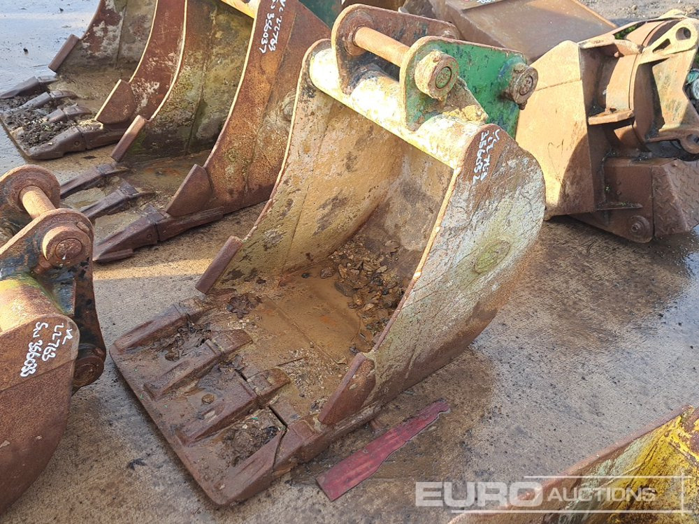 24" Strickland Digging Bucket 45mm Pin to suit 4-6 Ton Excavator - Bucket: picture 1 24" Strickland Digging Bucket 45mm Pin to suit 4-6 Ton Excavator - Bucket: picture 1