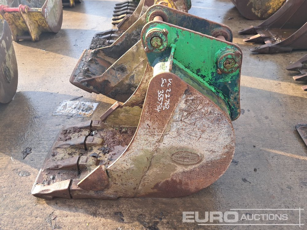 24" Strickland Digging Bucket 45mm Pin to suit 4-6 Ton Excavator - Bucket: picture 2 24" Strickland Digging Bucket 45mm Pin to suit 4-6 Ton Excavator - Bucket: picture 2