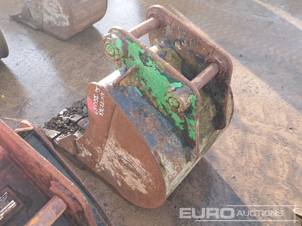 24" Strickland Digging Bucket 45mm Pin to suit 4-6 Ton Excavator - Bucket: picture 3 24" Strickland Digging Bucket 45mm Pin to suit 4-6 Ton Excavator - Bucket: picture 3