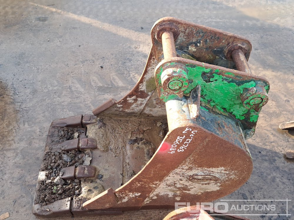 24" Strickland Digging Bucket 45mm Pin to suit 4-6 Ton Excavator - Bucket: picture 2 24" Strickland Digging Bucket 45mm Pin to suit 4-6 Ton Excavator - Bucket: picture 2