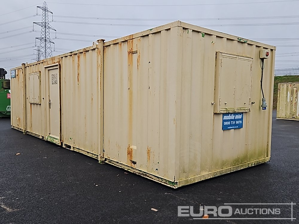 30' x 9' Containerised Office (Cannot Be Reconsigned) - Shipping container: picture 5 30' x 9' Containerised Office (Cannot Be Reconsigned) - Shipping container: picture 5