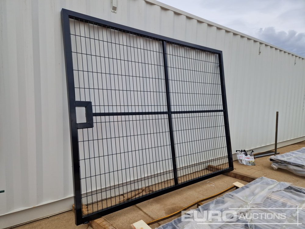 Garage equipment 3m x 2.3m Heavy Duty Galvanized Powder Coated Gate (2 of), 100mm x 100mm Post (2 of), Assembly Kit (Black): picture 10