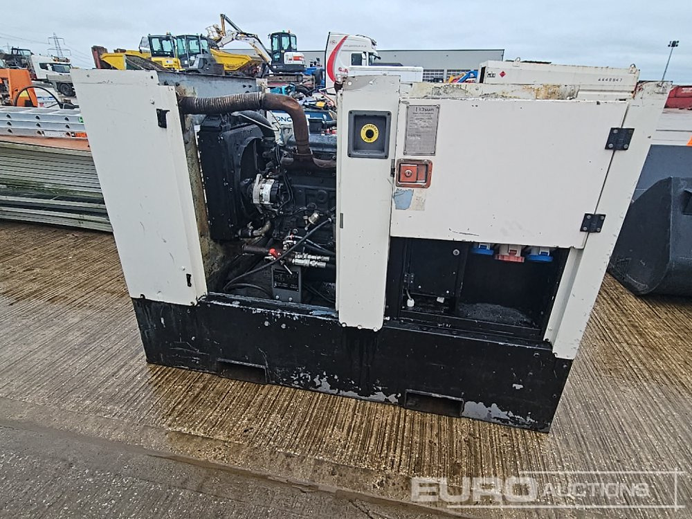 415Volt Generator, Iveco Engine (Parts Missing) - Generator set: picture 3 415Volt Generator, Iveco Engine (Parts Missing) - Generator set: picture 3