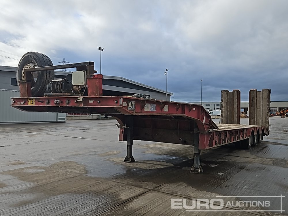 Andover Tri Axle Step Frame Low Loader, Winch, Hydraulic Fliptoe Ramps - Low loader semi-trailer: picture 1 Andover Tri Axle Step Frame Low Loader, Winch, Hydraulic Fliptoe Ramps - Low loader semi-trailer: picture 1