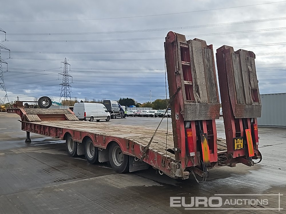 Andover Tri Axle Step Frame Low Loader, Winch, Hydraulic Fliptoe Ramps - Low loader semi-trailer: picture 3 Andover Tri Axle Step Frame Low Loader, Winch, Hydraulic Fliptoe Ramps - Low loader semi-trailer: picture 3