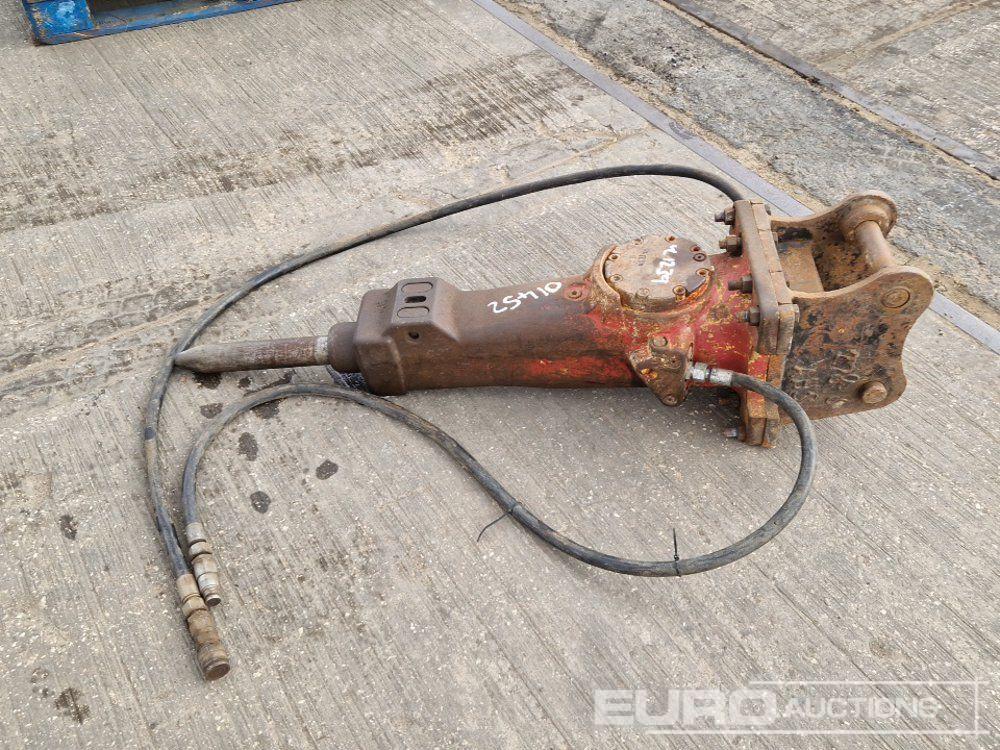 Atlas Copco SB 152 - Hydraulic hammer: picture 2 Atlas Copco SB 152 - Hydraulic hammer: picture 2