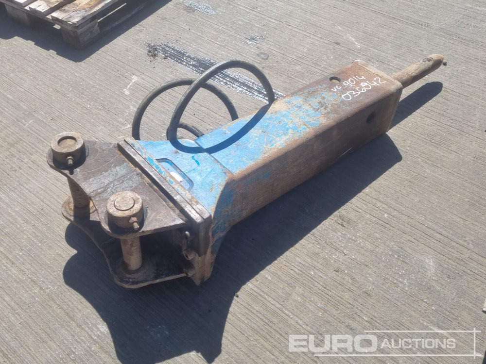 Atlas Copco XT300 - Hydraulic hammer: picture 5 Atlas Copco XT300 - Hydraulic hammer: picture 5
