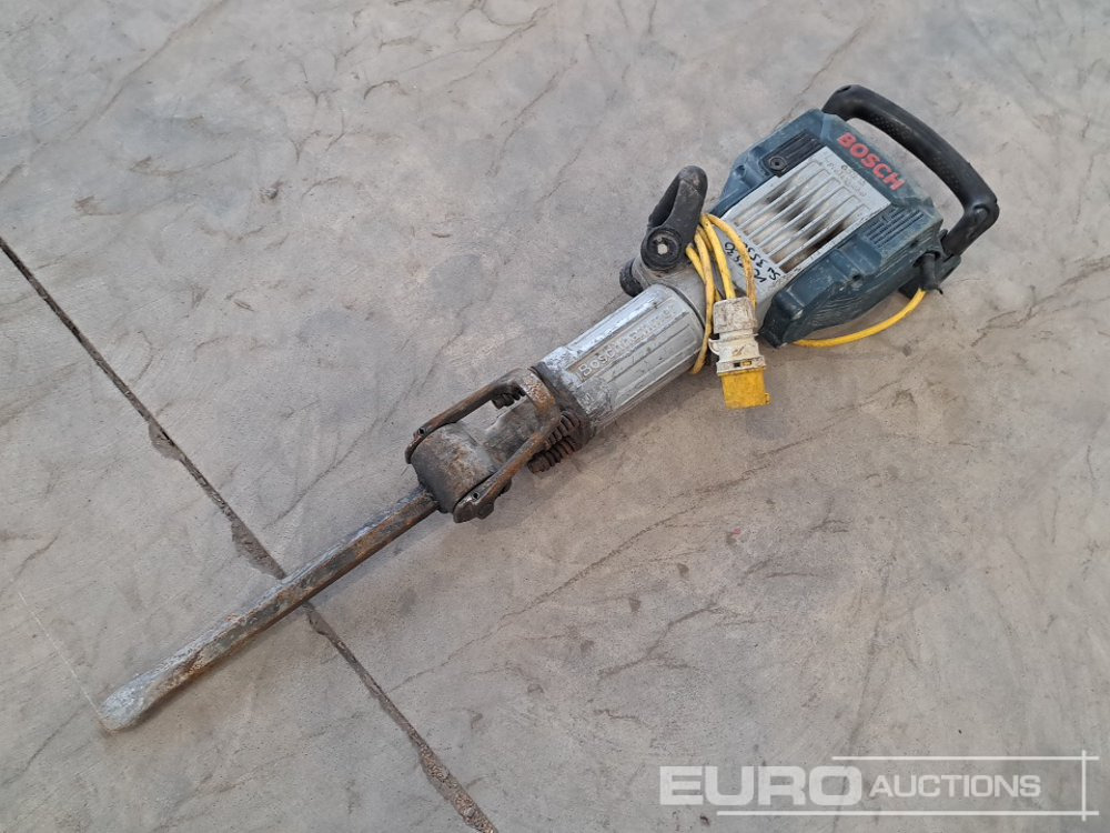 Bosch GSH 16 110 Volt Breaker - Construction equipment: picture 1 Bosch GSH 16 110 Volt Breaker - Construction equipment: picture 1