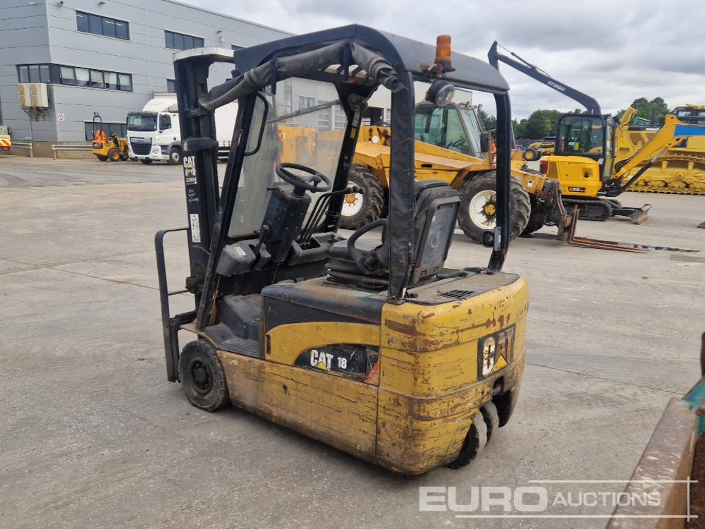 CAT EP18NT - Electric forklift: picture 3 CAT EP18NT - Electric forklift: picture 3