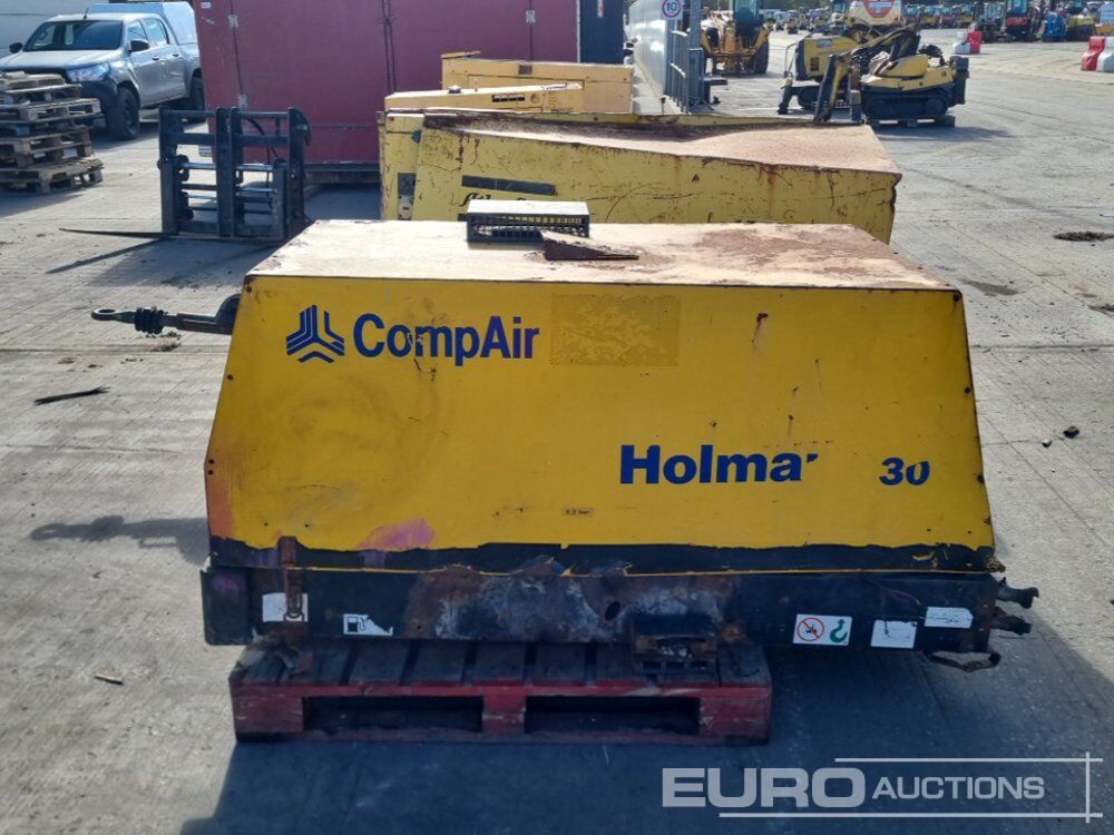 Comp Air Compressor (Engine Missing), Atlas Copco Single Axle Compressor (Engine Missing), Comp Air Single Axle Compressor (Engine Missing) - Air compressor: picture 2 Comp Air Compressor (Engine Missing), Atlas Copco Single Axle Compressor (Engine Missing), Comp Air Single Axle Compressor (Engine Missing) - Air compressor: picture 2