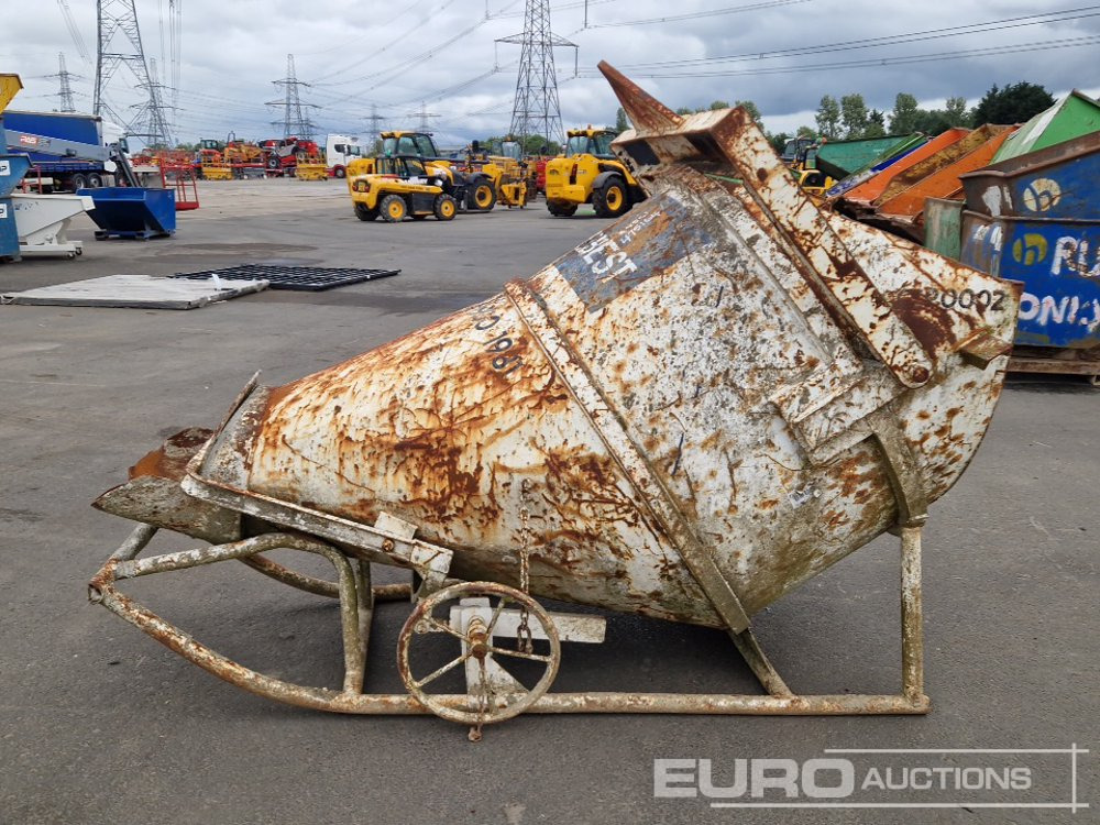 Concrete Skip to suit Crane - Tipping skip: picture 2 Concrete Skip to suit Crane - Tipping skip: picture 2