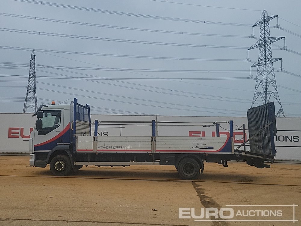 DAF 210 - Dropside/ Flatbed truck: picture 2 DAF 210 - Dropside/ Flatbed truck: picture 2