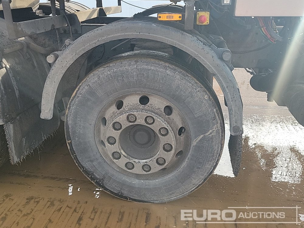 Tanker truck DAF CF410: picture 13 Tanker truck DAF CF410: picture 13