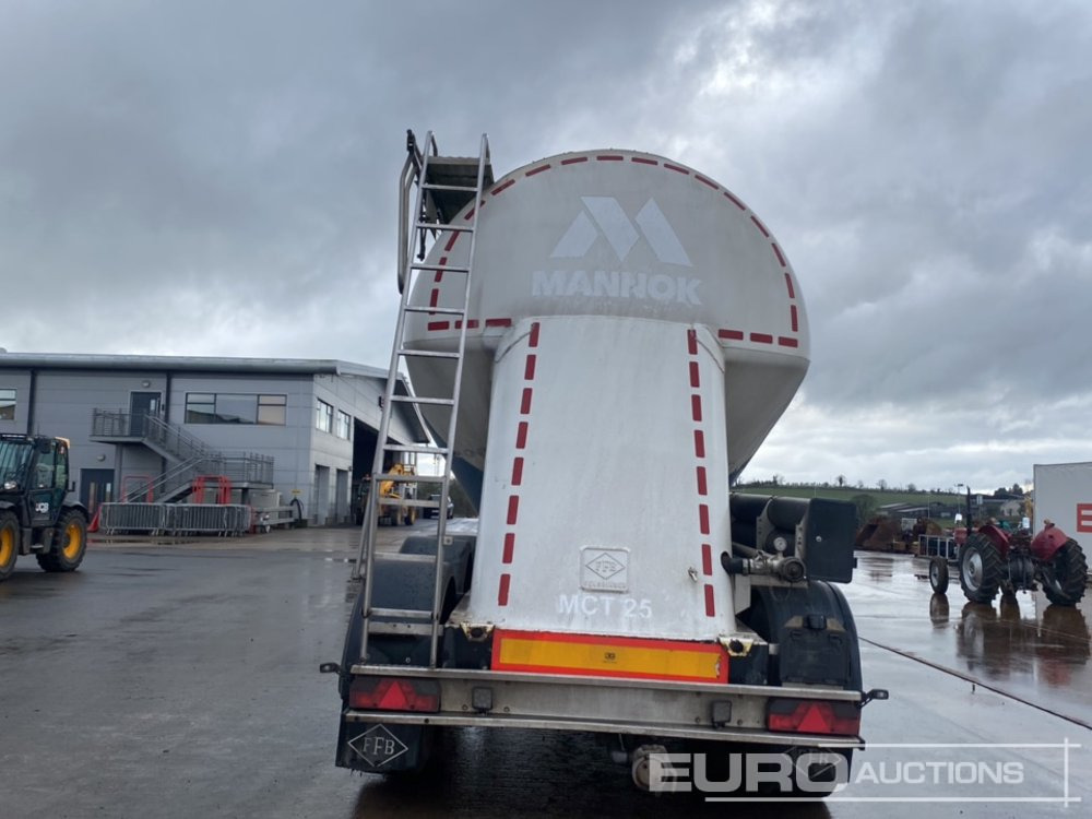 Feldbinder Tri Axle Cement Tanker, BPW Axles - Tanker semi-trailer: picture 3 Feldbinder Tri Axle Cement Tanker, BPW Axles - Tanker semi-trailer: picture 3