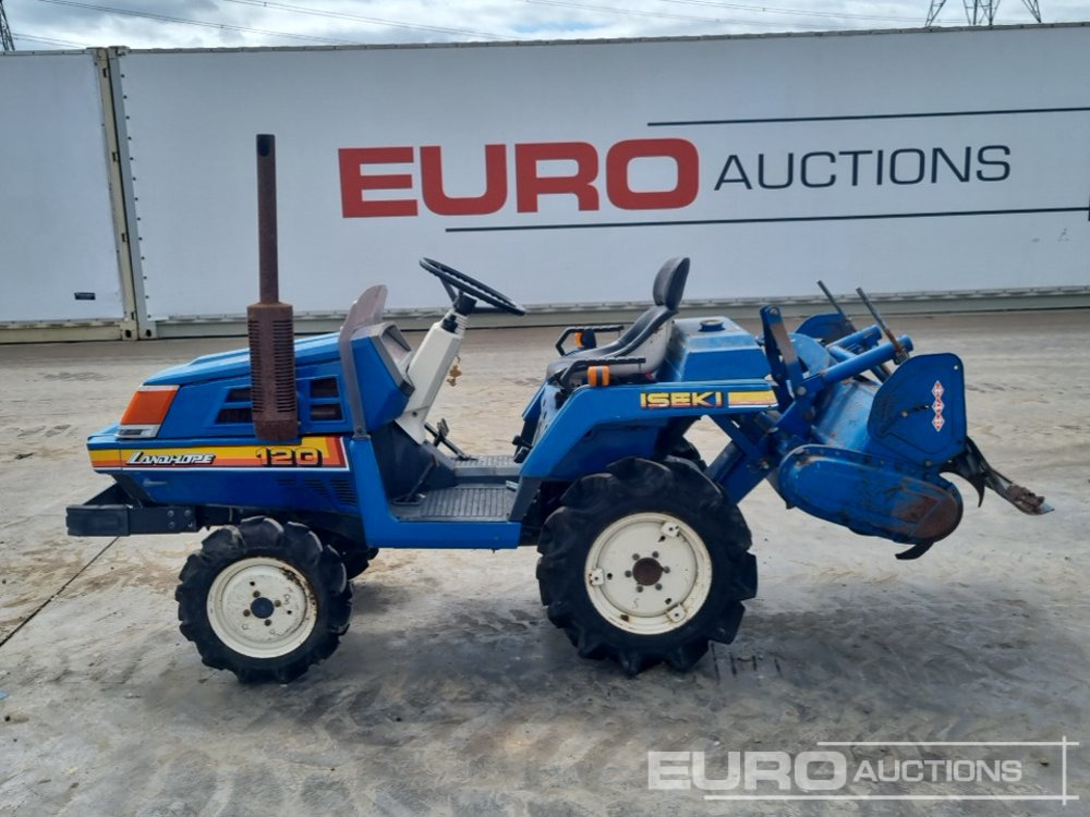 Iseki TU120 - Compact tractor: picture 2 Iseki TU120 - Compact tractor: picture 2