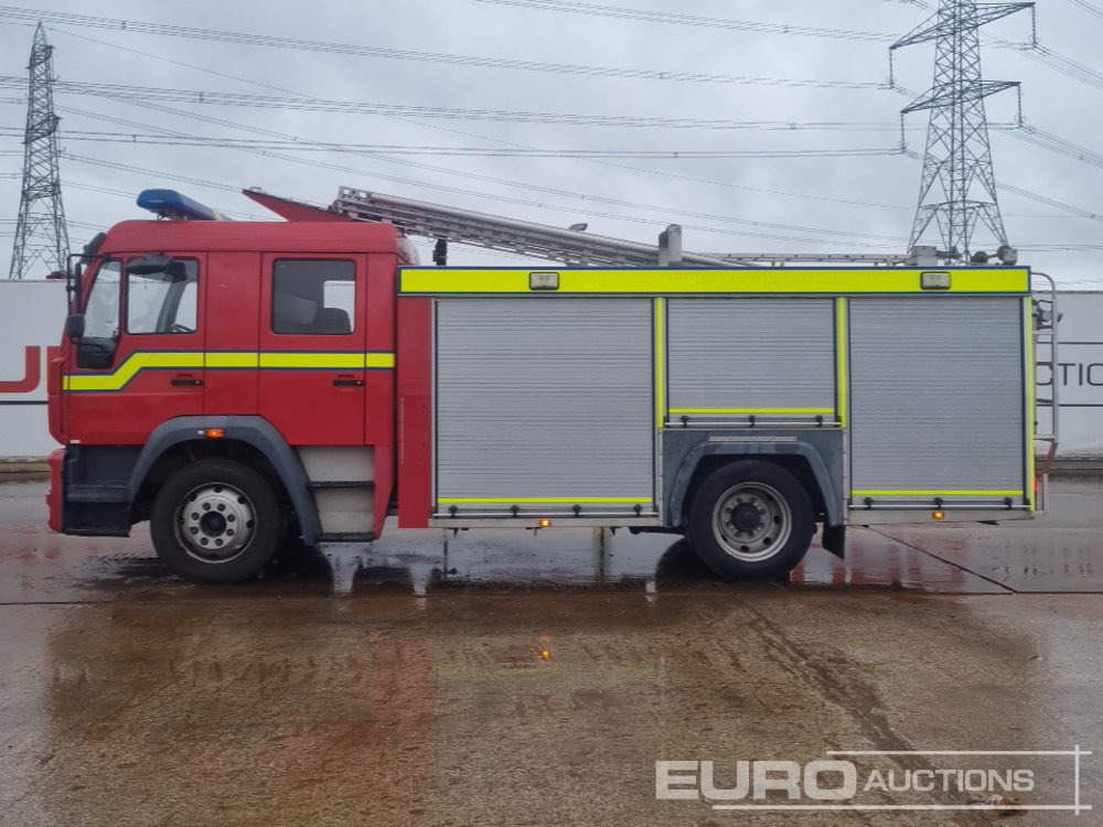 MAN 4x2 Fire Engine, Automatic Gearbox - Fire truck: picture 2 MAN 4x2 Fire Engine, Automatic Gearbox - Fire truck: picture 2