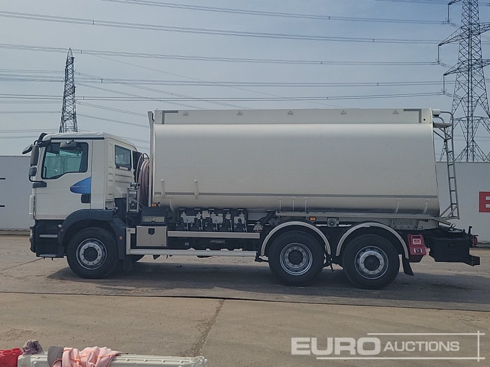 MAN TGM26.340 - Tanker truck: picture 2 MAN TGM26.340 - Tanker truck: picture 2