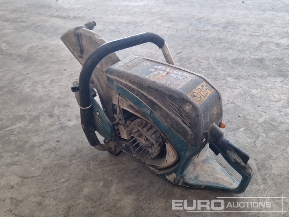 Makita Petrol Con Saw (Spares) - Garage equipment: picture 2 Makita Petrol Con Saw (Spares) - Garage equipment: picture 2