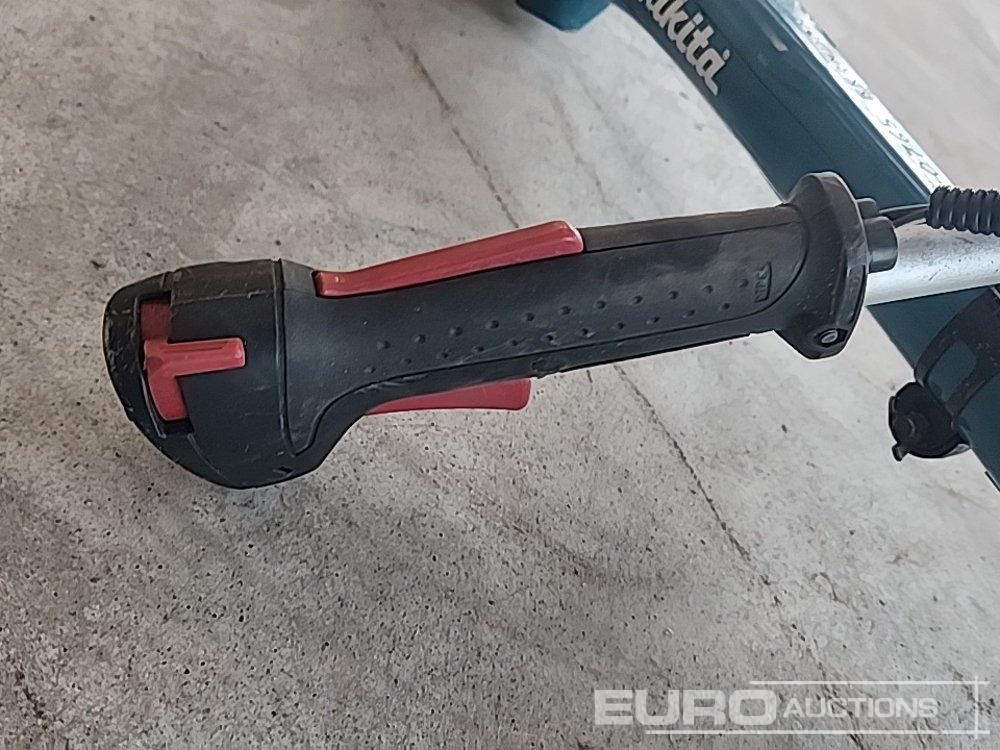 Garage equipment Makita Petrol Hedge Strimmer: picture 10