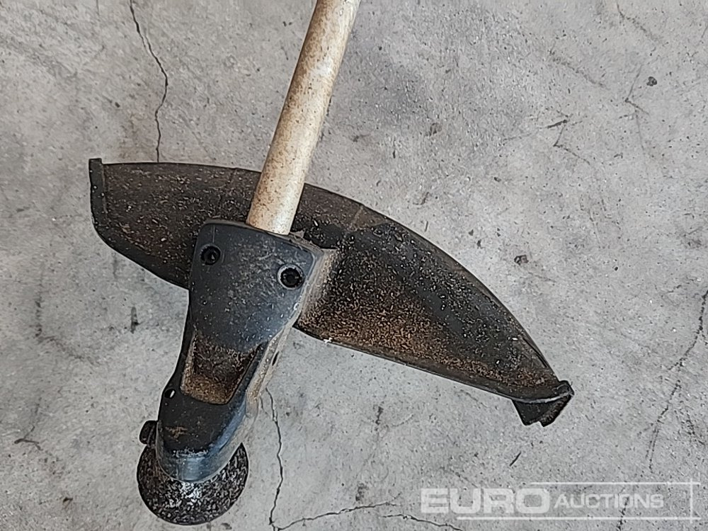 Garage equipment Makita Petrol Hedge Strimmer: picture 6