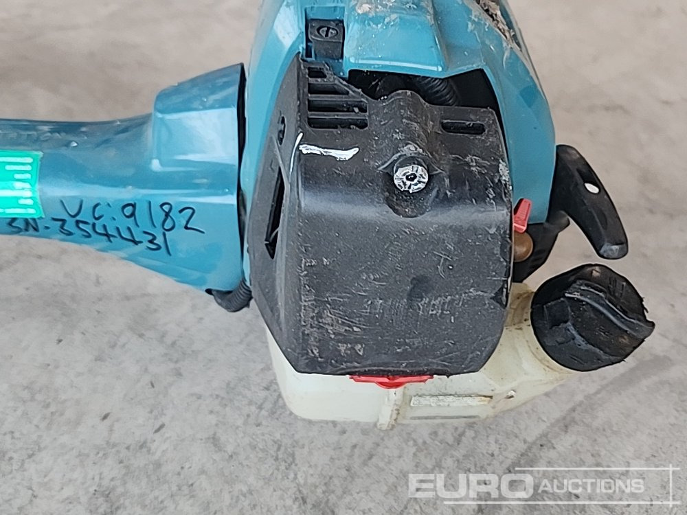 Garage equipment Makita Petrol Hedge Strimmer: picture 19