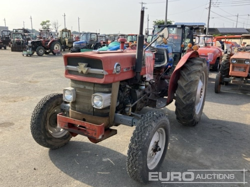 Massey Ferguson 135 - Farm tractor: picture 2 Massey Ferguson 135 - Farm tractor: picture 2