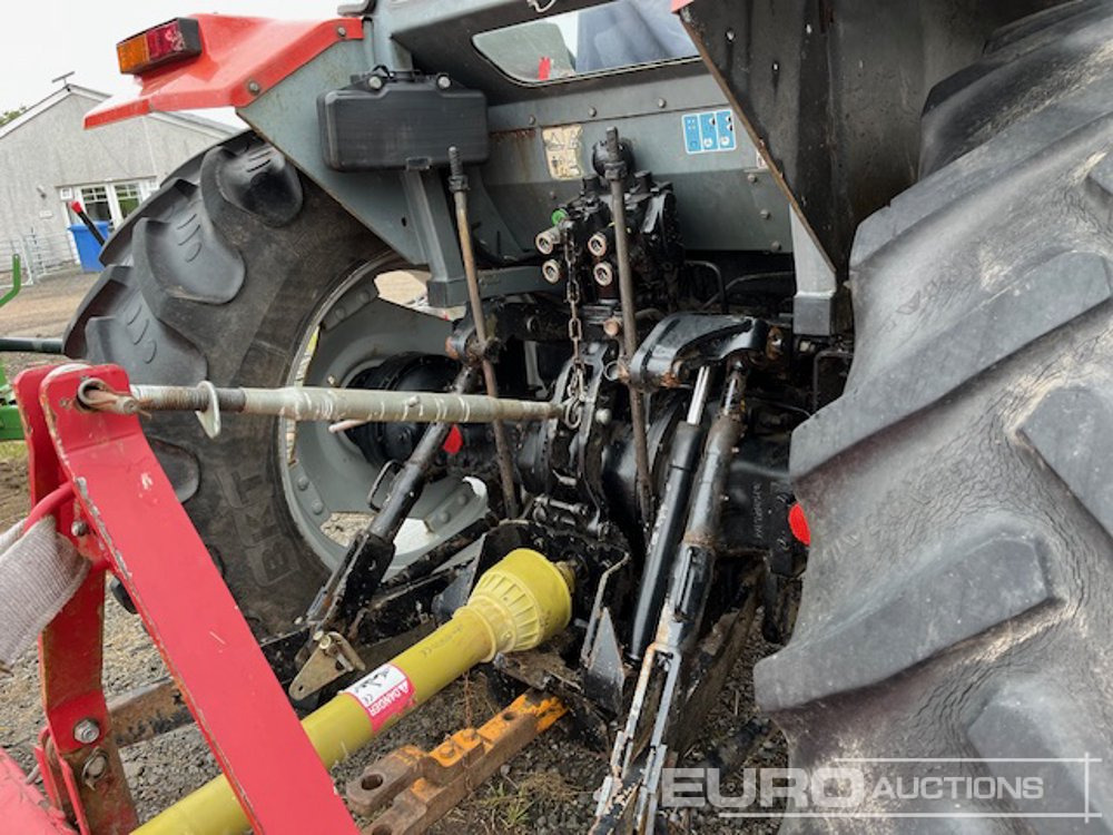 Farm tractor Massey Ferguson 4255: picture 11