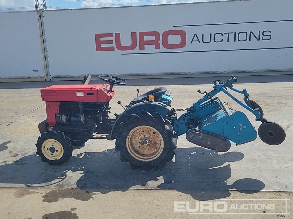 Mitsubishi D1100 - Compact tractor: picture 2 Mitsubishi D1100 - Compact tractor: picture 2