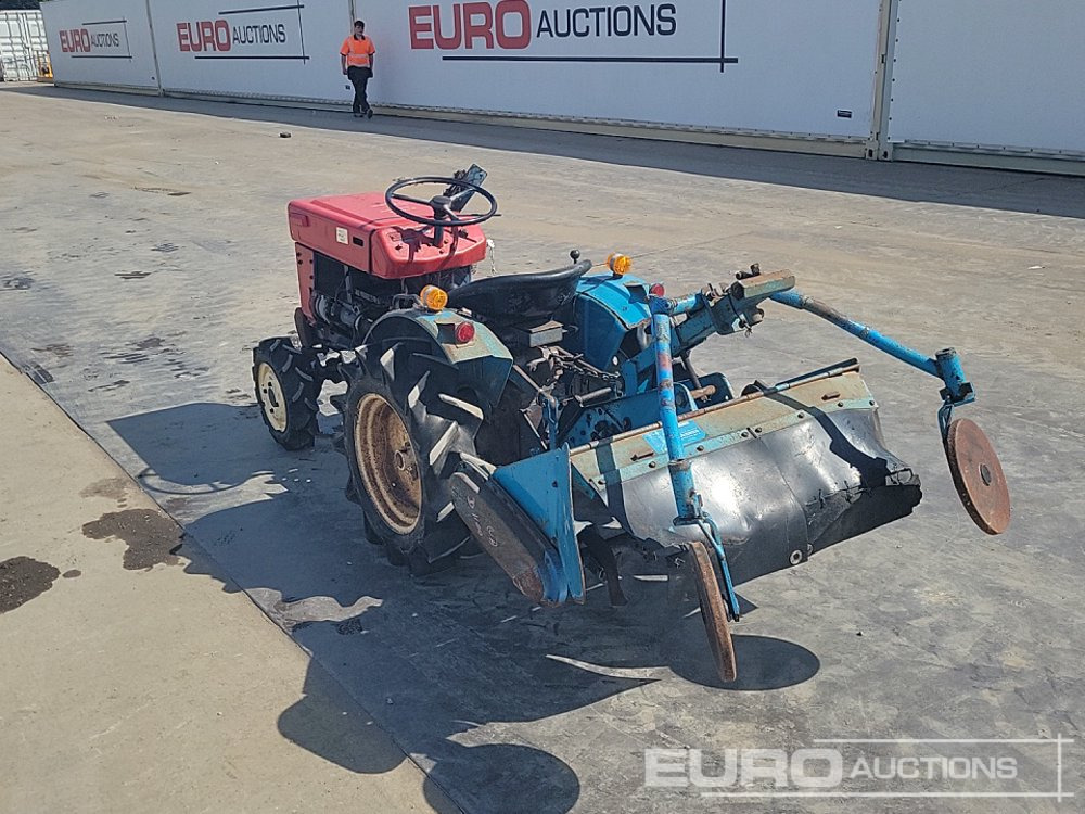 Mitsubishi D1100 - Compact tractor: picture 3 Mitsubishi D1100 - Compact tractor: picture 3