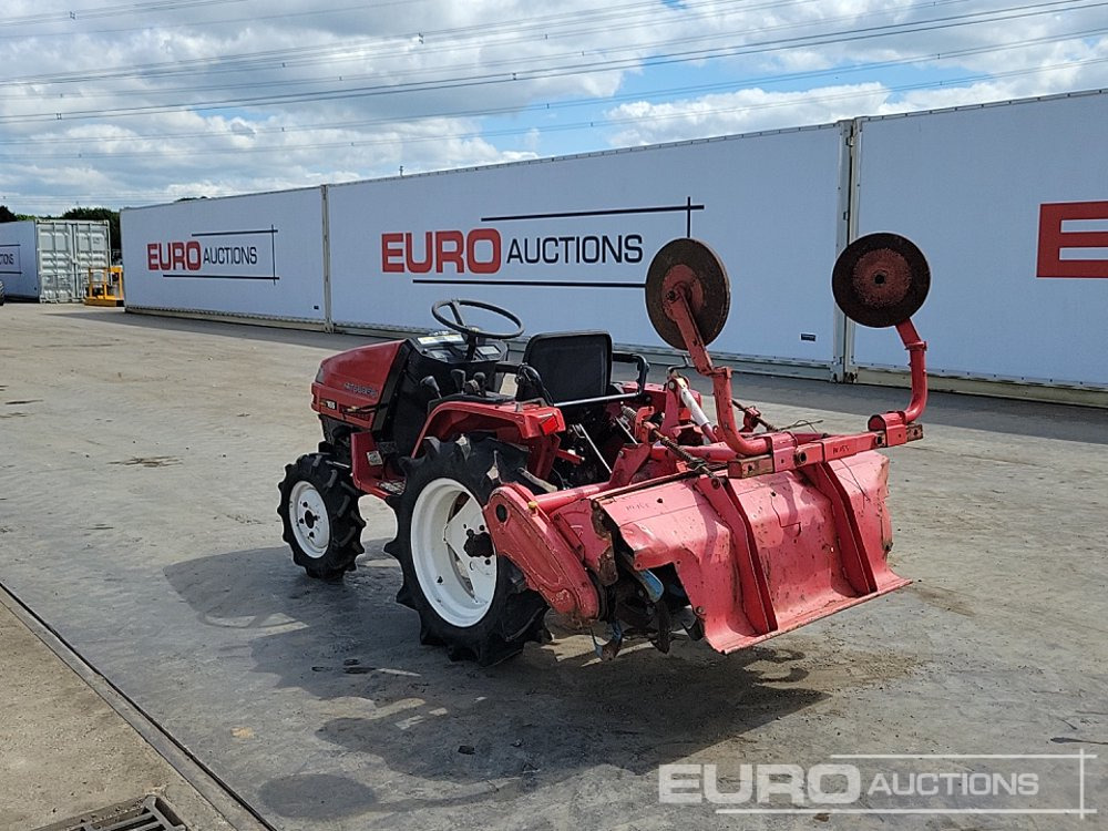 Mitsubishi MT155 - Compact tractor: picture 3 Mitsubishi MT155 - Compact tractor: picture 3