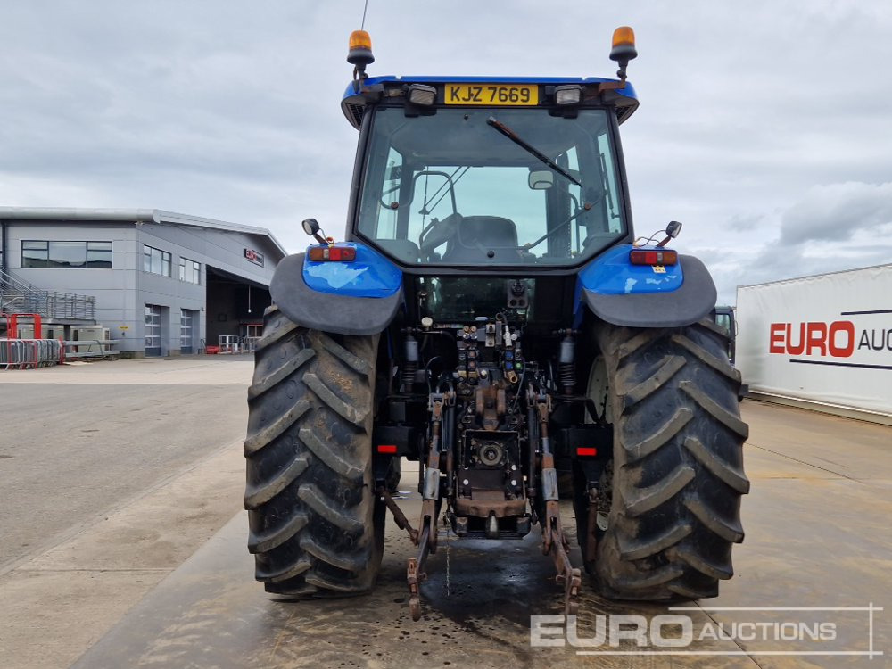 New Holland TM155 - Farm tractor: picture 4 New Holland TM155 - Farm tractor: picture 4