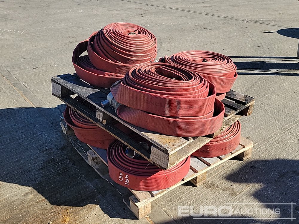 Pallet of Fire Hydrant Hoses (2 of) - Water pump: picture 1 Pallet of Fire Hydrant Hoses (2 of) - Water pump: picture 1