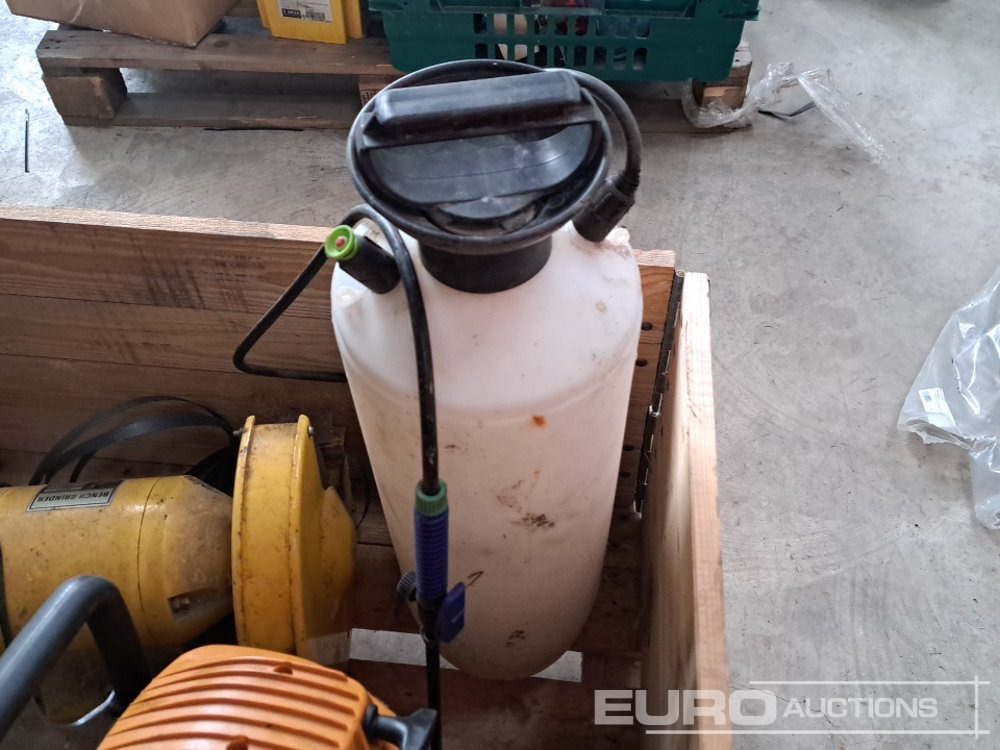 Pallet of Power Tools - Garage equipment: picture 5 Pallet of Power Tools - Garage equipment: picture 5