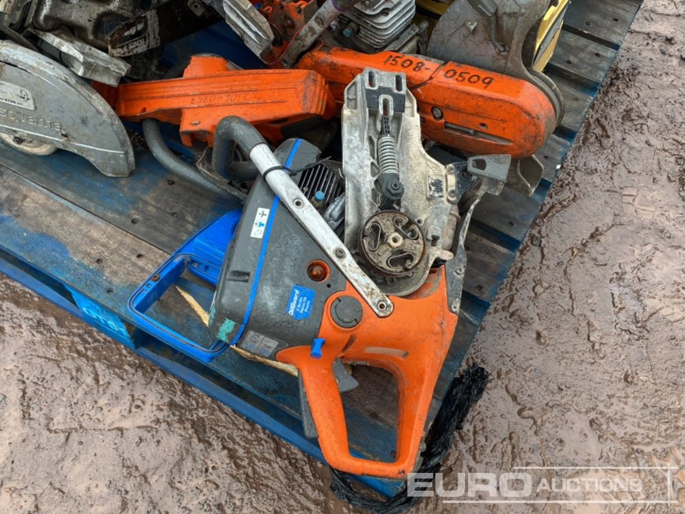 Pallet of Stihl & Husqvarna Consaw, Wallpaper Stripers - Construction equipment: picture 4 Pallet of Stihl & Husqvarna Consaw, Wallpaper Stripers - Construction equipment: picture 4