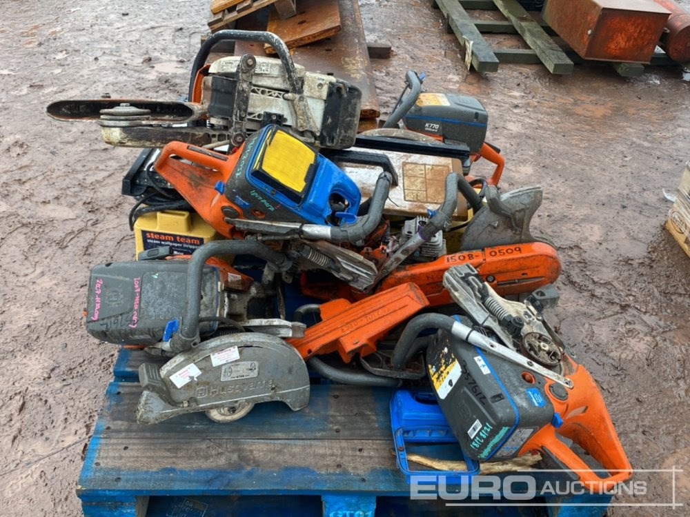 Pallet of Stihl & Husqvarna Consaw, Wallpaper Stripers - Construction equipment: picture 2 Pallet of Stihl & Husqvarna Consaw, Wallpaper Stripers - Construction equipment: picture 2