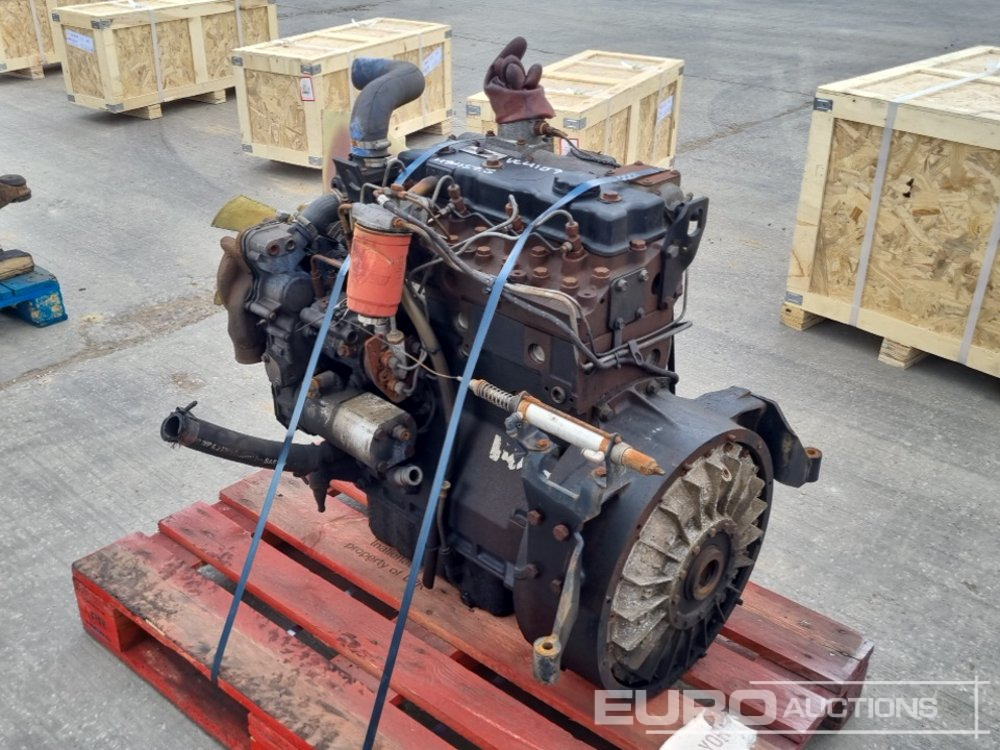 Perkins 4 Cylinder Engine - Engine: picture 3 Perkins 4 Cylinder Engine - Engine: picture 3