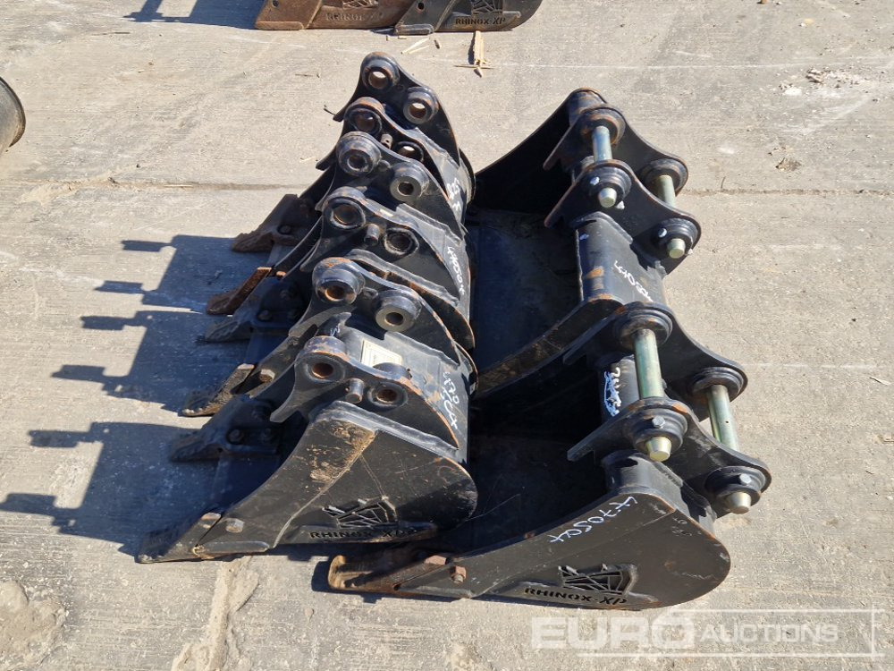 Rhinox 24", 12", 9", 9", 9" Digging Bucket 30mm Pin to suit Mini Excavator - Bucket: picture 2 Rhinox 24", 12", 9", 9", 9" Digging Bucket 30mm Pin to suit Mini Excavator - Bucket: picture 2