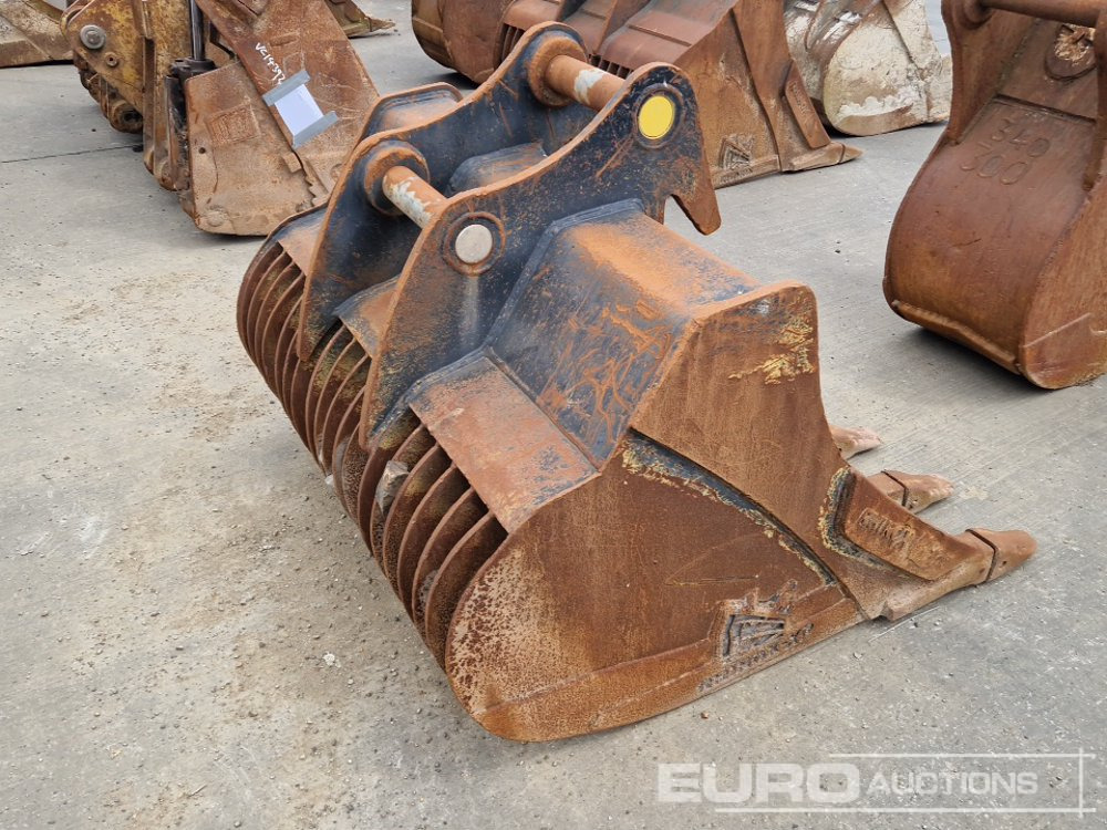 Rhinox 60" Skeleton Bucket 80mm Pin to suit 20 Ton Excavator - Bucket: picture 5 Rhinox 60" Skeleton Bucket 80mm Pin to suit 20 Ton Excavator - Bucket: picture 5