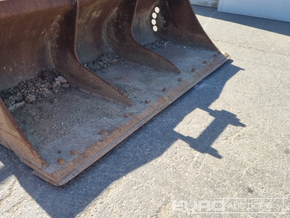 Bucket Rhinox 72" Ditching Bucket 65mm Pin to suit 13 Ton Excavator: picture 10