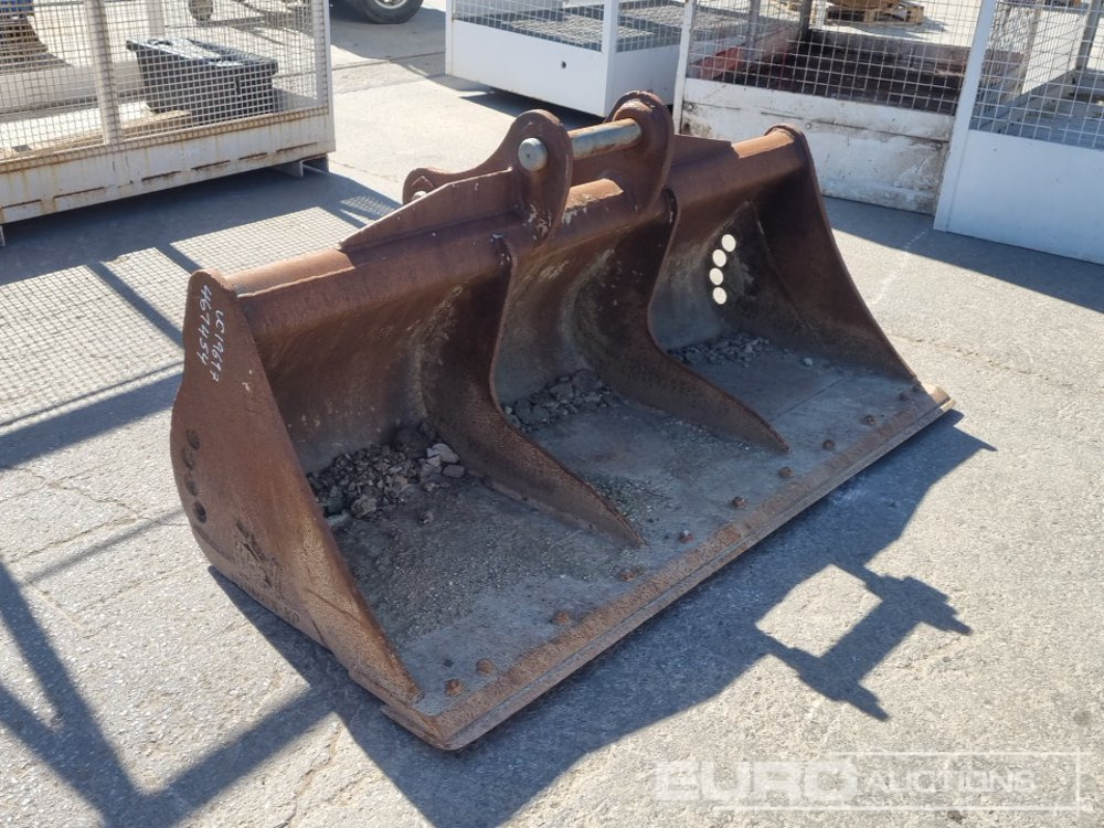 Bucket Rhinox 72" Ditching Bucket 65mm Pin to suit 13 Ton Excavator: picture 7